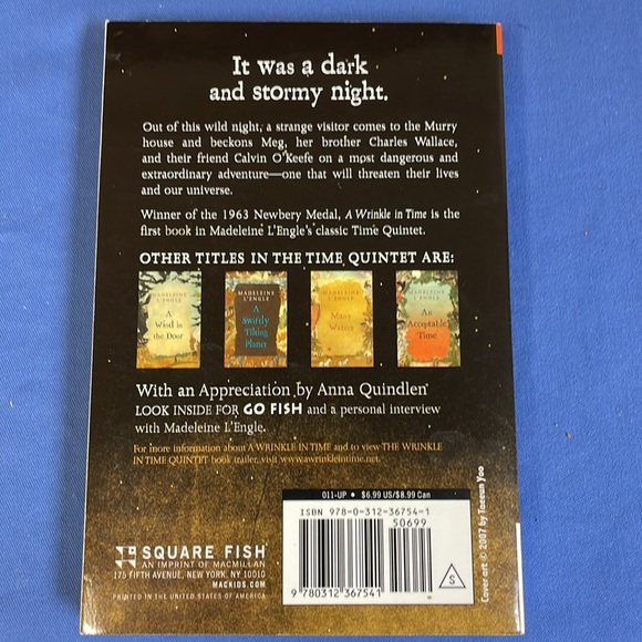 A Wrinkle In Time by Madeleine L’Engle & 4 other Paperback books - Picture 3 of 13